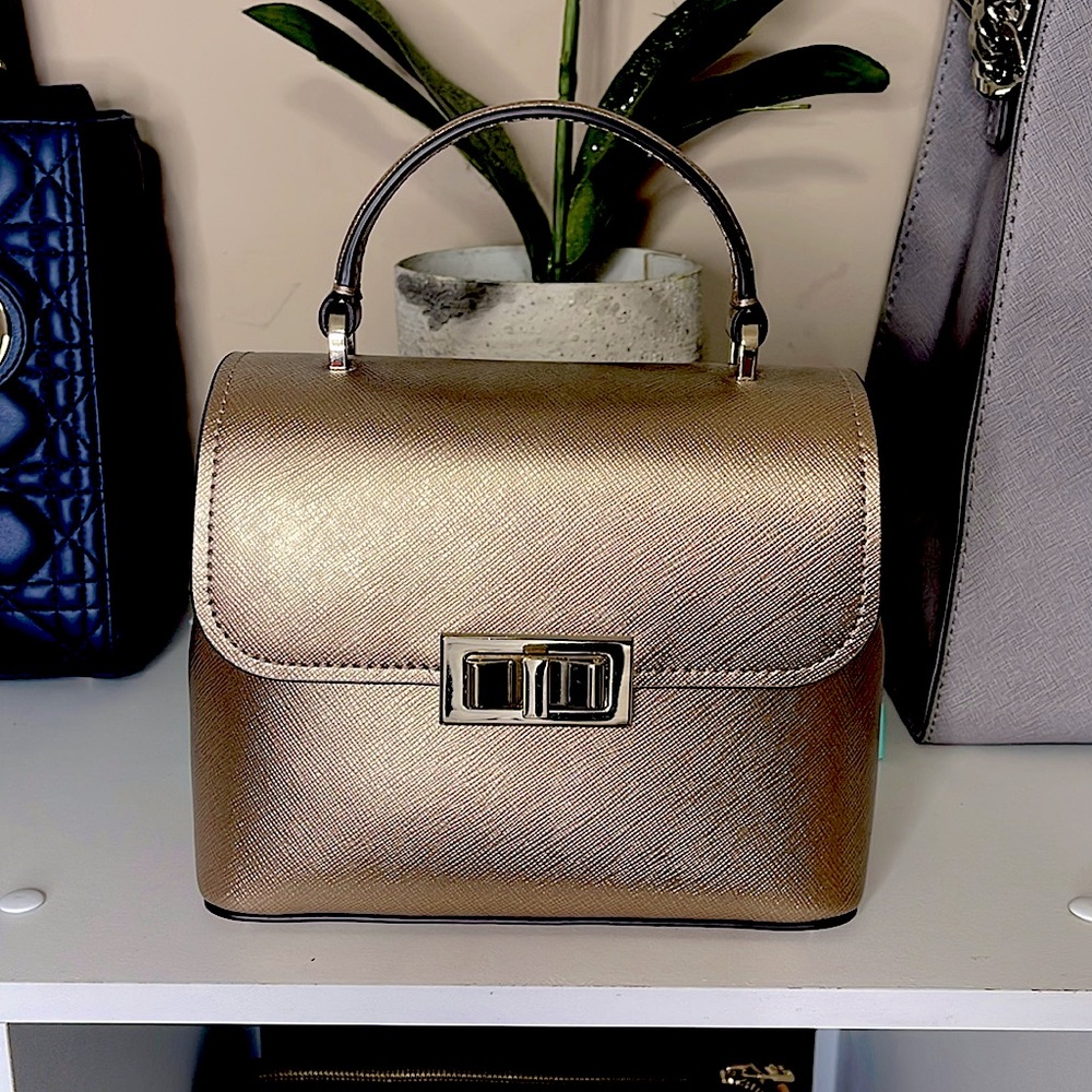 Kate Spade Rare Rose Gold Matallic Saffia Top Handle Bag